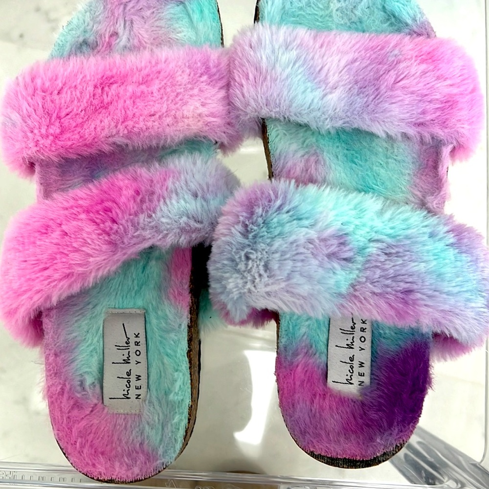 COPY - NEW FLUFFY CUTE HHAD SOLE SLIPPERS FOR INSIDE AND OUTDIDE